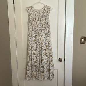 Cute spring maxi dress